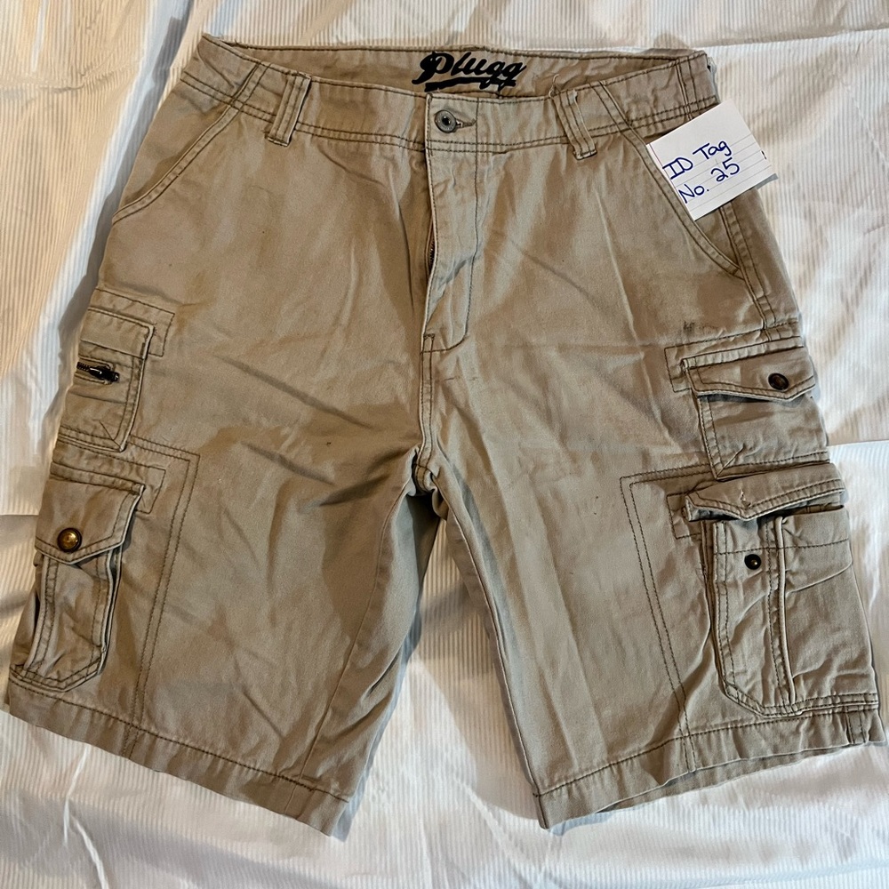 Plugg khaki cargo shorts sz31